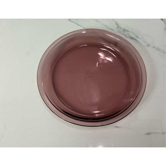 PYREX Cranberry Pie Plate - Picture 1 of 3